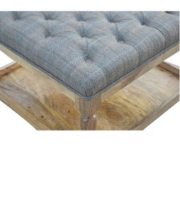 Repose-pieds en tweed multicolore avec étagère