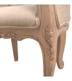 Fauteuil capitonné profond de style français