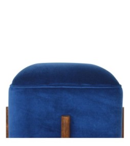 Tabouret en bois massif et velours bleu roi