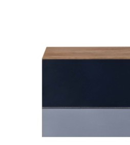 Table de chevet bleue du Québec