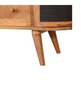 Sofia Black Media Unit