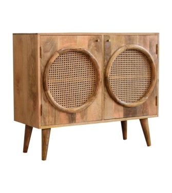 Larissa Cabinet