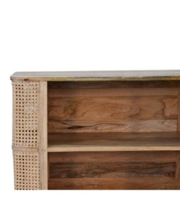 Larissa Open Cabinet
