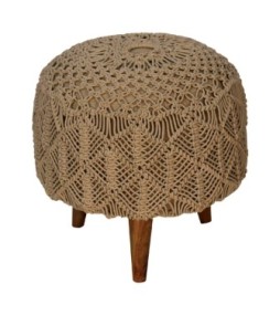 Repose-pieds beige crocheté