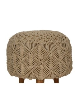 Repose-pieds beige crocheté