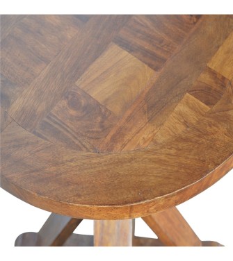 Chestnut Tristle Round Table