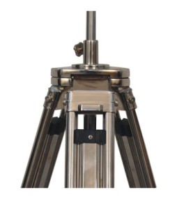 Lampadaire trépied