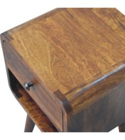 Table de chevet basse Mini Curve - finition châtaigne