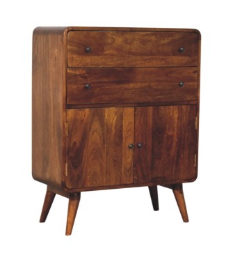 Armoire incurvée au charme nordique