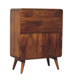 Armoire incurvée au charme nordique