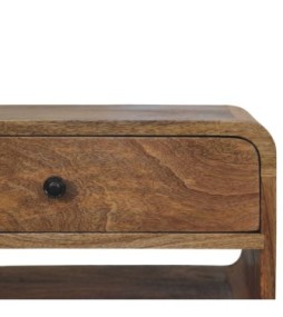 Table de chevet Avora aspect chêne avec tiroir et fente ouverte